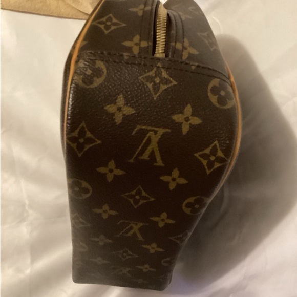 Louis Vuitton Monogram Trouville - Picture 10 of 15